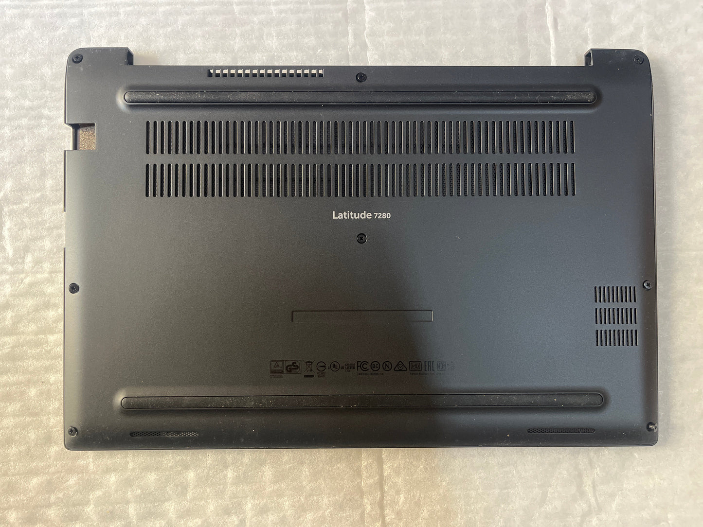 DELL LATITUDE 7280, 7290, E7280, E7290 HR8RF 0HR8RF Palmrest (Touchpad) with Bottom Base (CD Body)