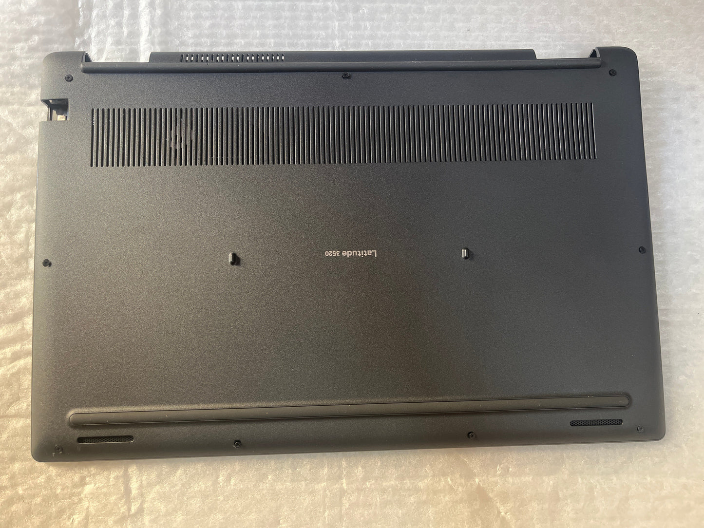DELL LATITUDE 3520, E3520 Palmrest (Touchpad) with Bottom Base (CD Body)