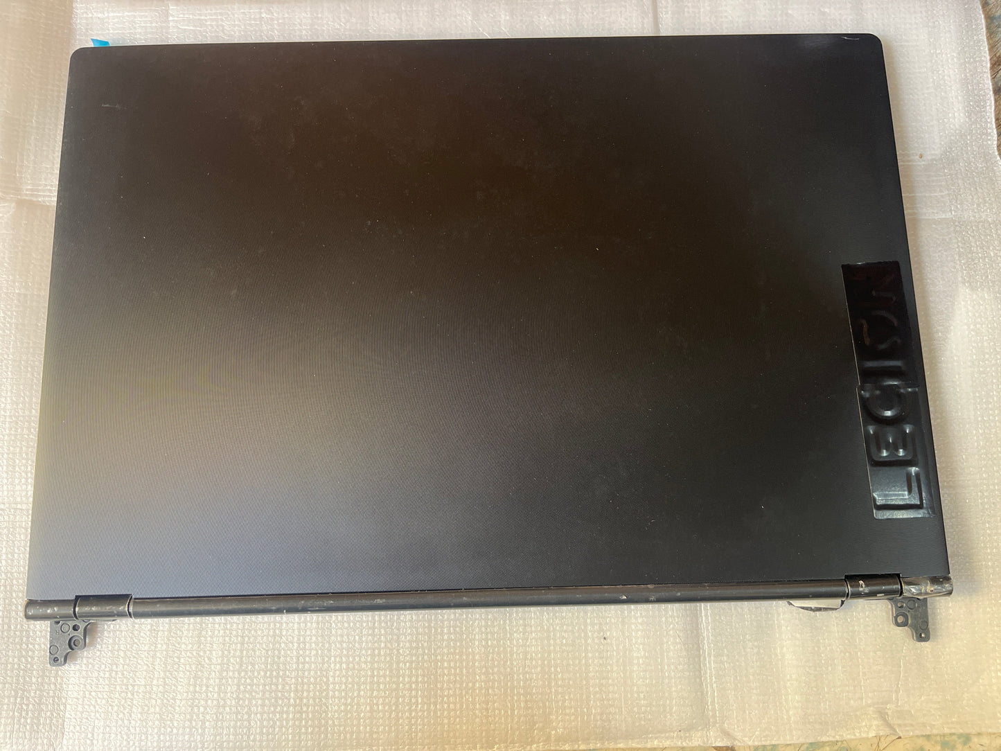 LAPTOP LCD TOP COVER WITH BAZEL WITH HINGES FOR LENOVO LEGION Y530-15IKB,Y530-15ICH, Y530-15IRH, Y540-15ICH, Y540-15IRH