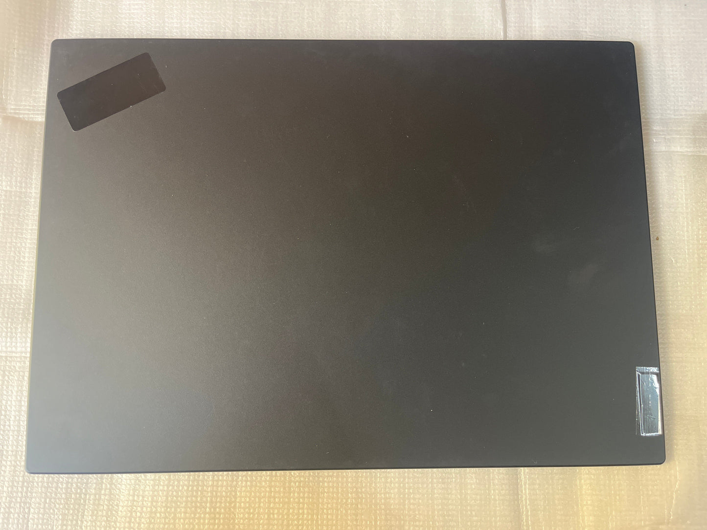 LAPTOP LCD TOP COVER WITH BAZEL FOR LENOVO THINKAPD L14-GEN2,