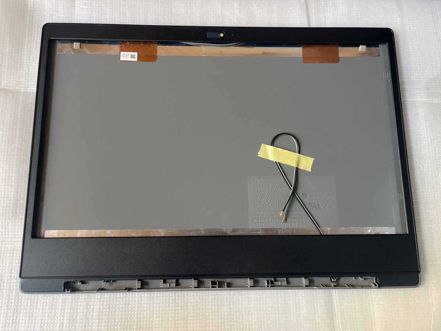 LAPTOP LCD TOP COVER WITH BAZEL WITH HINGES FOR LENOVO IDEAPAD S145-14 API,S145-14ISK, S145-14IKB, V14-ISK, V14-ADA, V14-ABA, V14-IKB